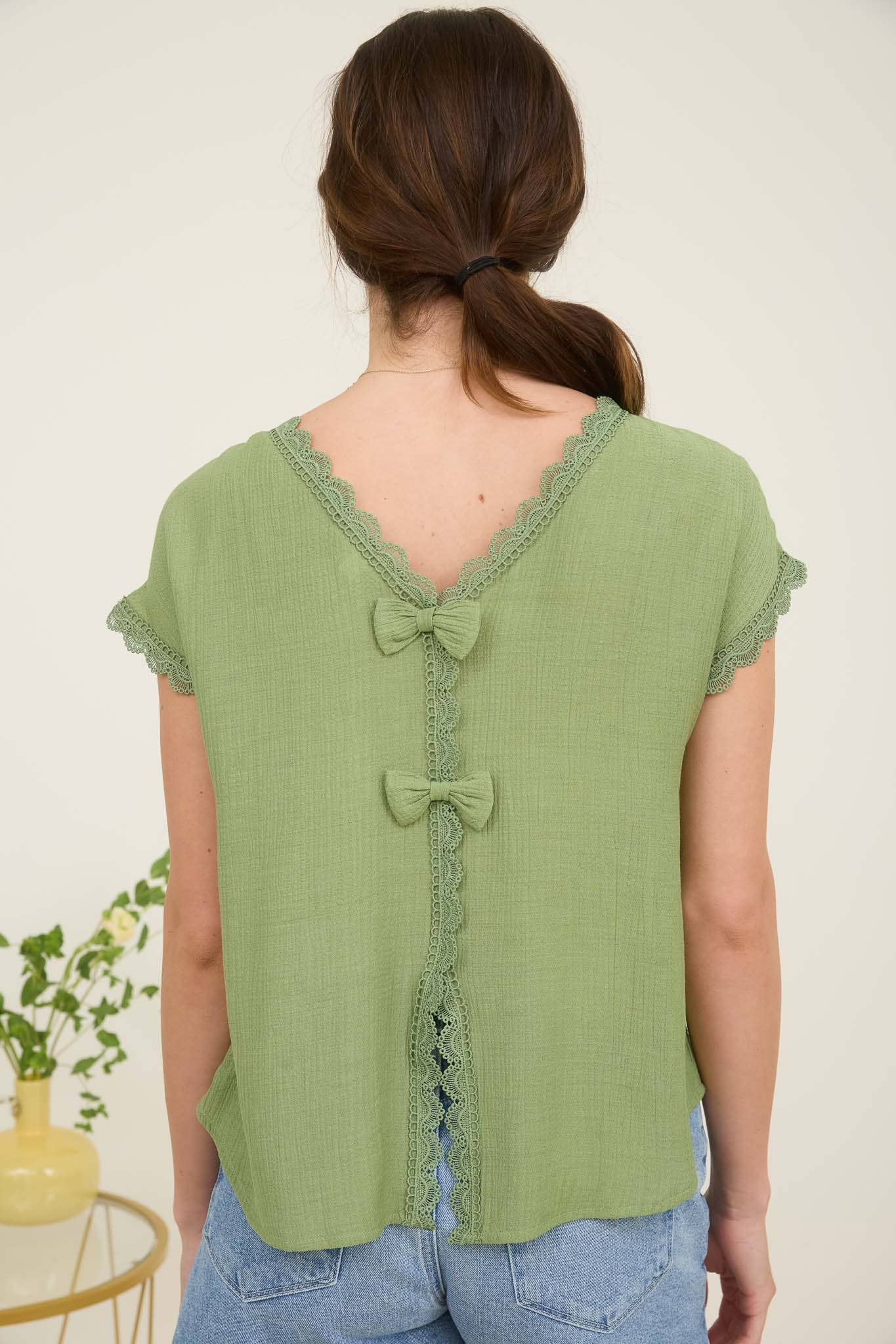 Blu Pepper Lace Trim Short Sleeve Blouse with Back Bow