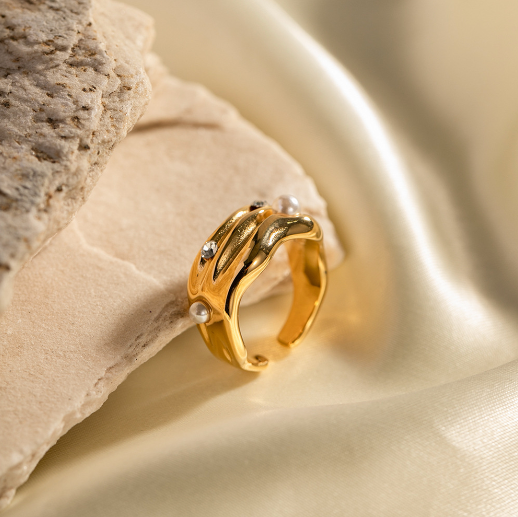 Chunky Adjustable Pearl Ring Gold Plated