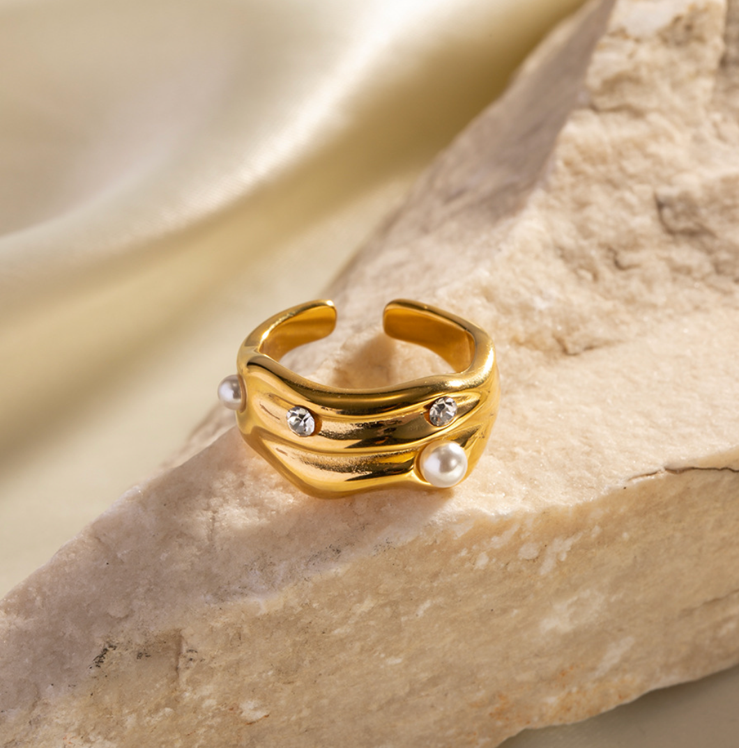 Chunky Adjustable Pearl Ring Gold Plated