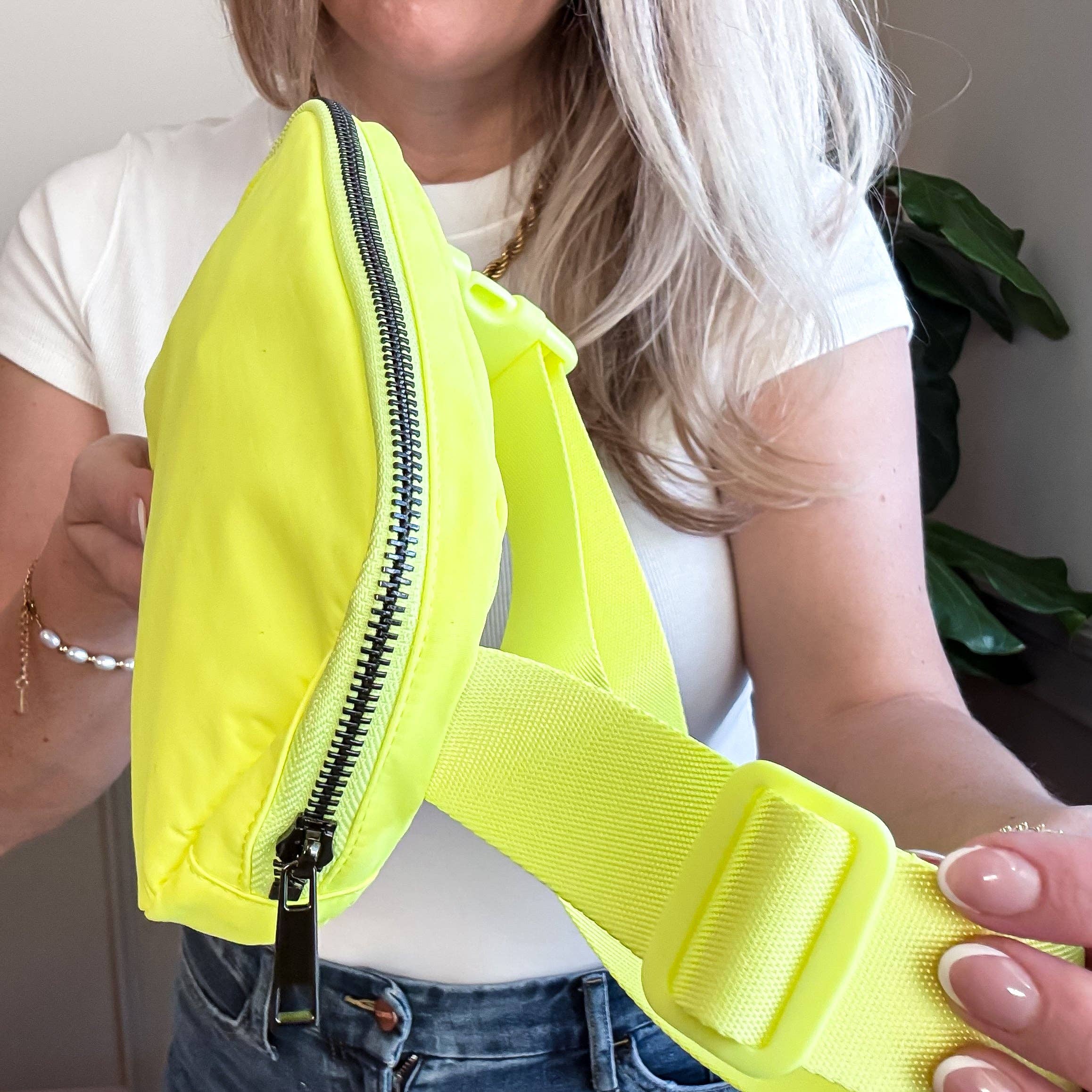 Waterproof Everyday Nylon Belt Bag