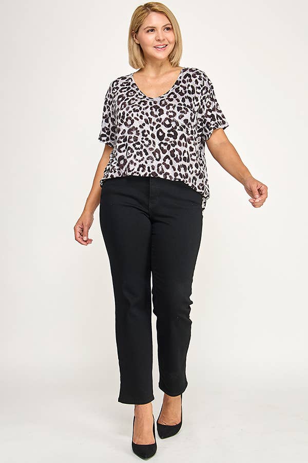 Top with Front Pocket Detail